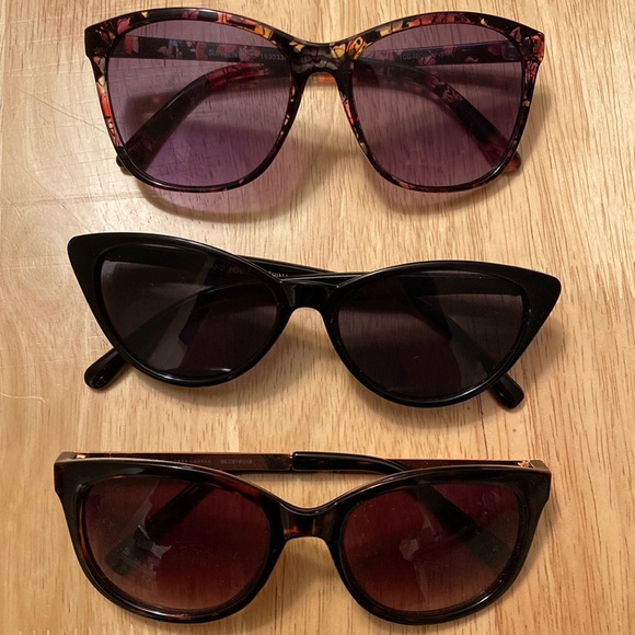 Accessories - Sunglasses bundle (3 pairs)